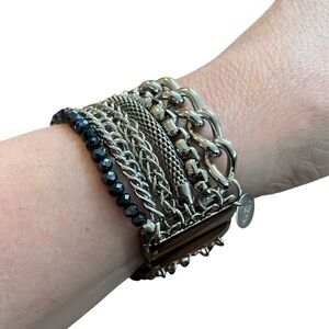 Silver Chain Bracelet, magnetic closure.